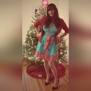 Retrolicious Size XL Retro Dress - It's never too early for Christmas